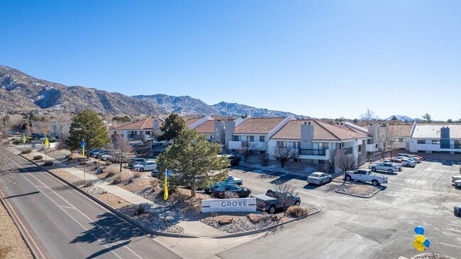 Building Photo - Grove at Tramway