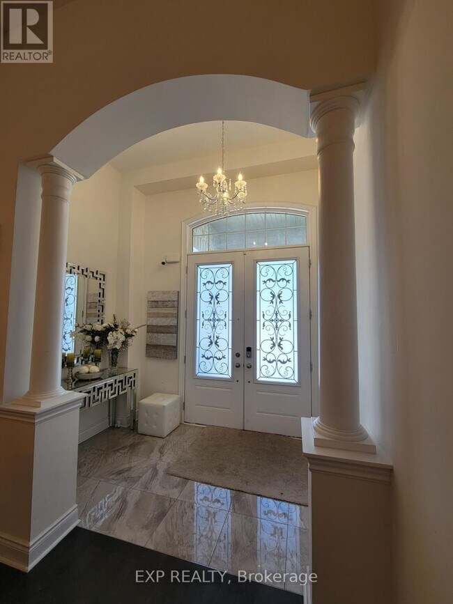 Photo - 46 Black Diamond Cres