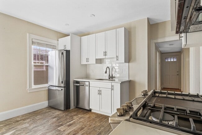 70 Sudan St Unit 3A