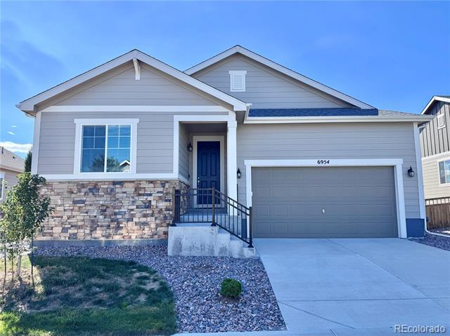 6954 Greenwater Cir