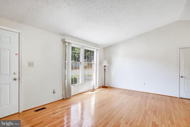 Photo - 1803 E Beech Rd