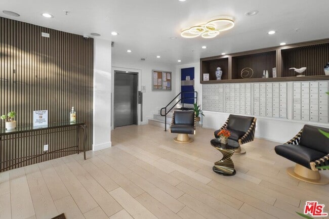 Photo - 10982 Roebling Ave Unit 502