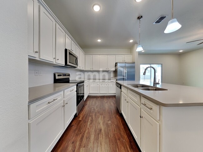 Photo - 2913 Rolling Acres Rd