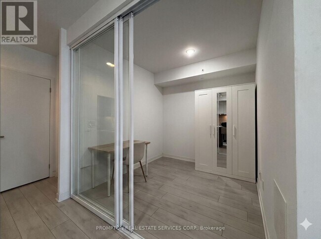 Photo - 31 Tippett Rd Unit 436