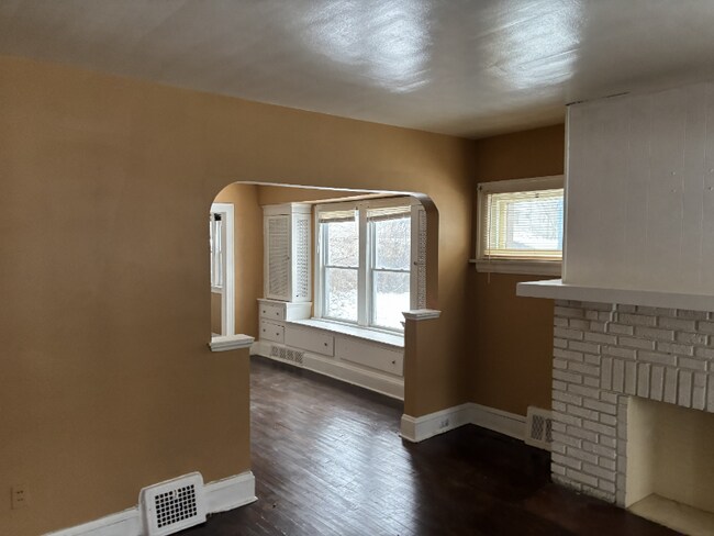 Photo - 476 E 148th St Unit 1