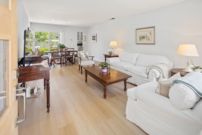 Photo - +55 Community, 2 BD with AC