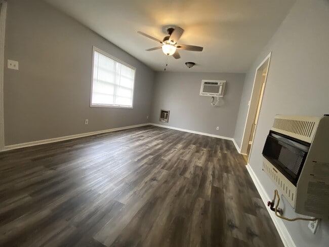 Photo - 311 S Bond Ave