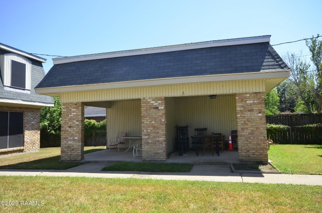 Photo - 2610 NE Evangeline Thruway Apartamento Unidad 4