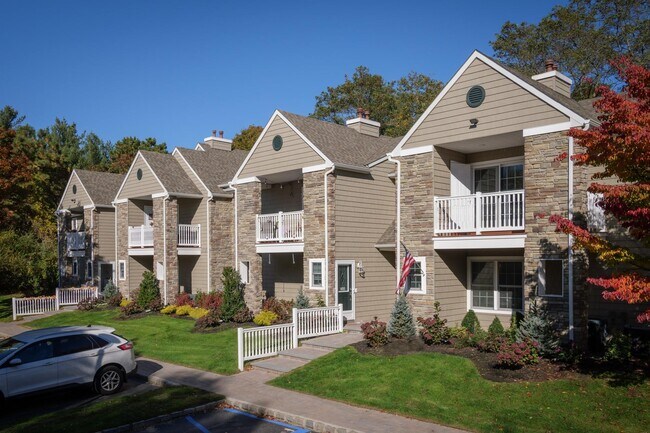 Building Photo - 1000 Saddle Rock Rd Unit 1103 Rental