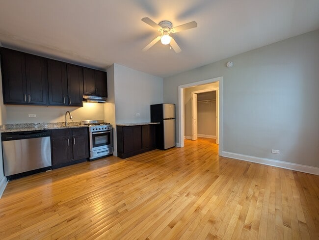 Building Photo - 618 W Patterson Ave Unit #612-309 Rental