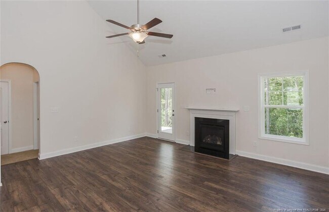 Photo - 4748 Ritson Ln