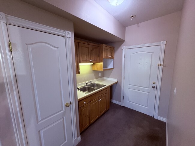 Photo - 350 N Fairway Dr