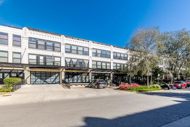Building Photo - 1150 W 15th St Unit 238 Rental