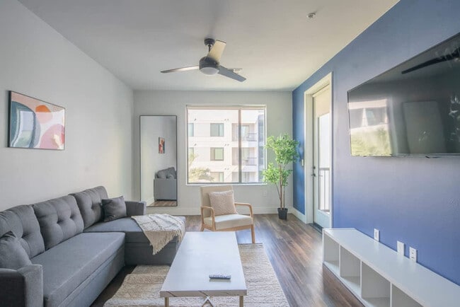 Building Photo - 701 W Rio Salado Pkwy Unit ID1263072P Rental