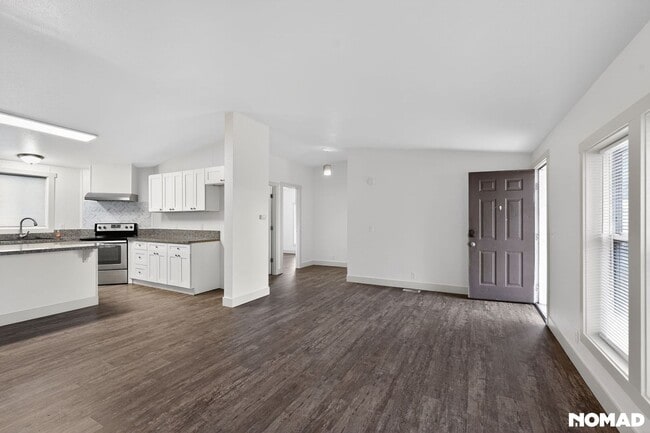 Photo - 1325 Bramblewood Ln