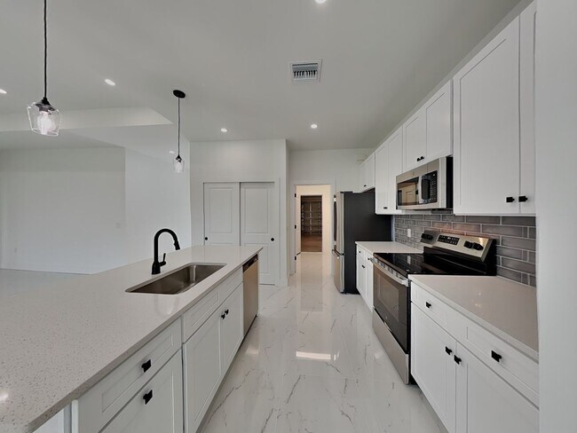 Photo - 4224 NE 22nd Pl