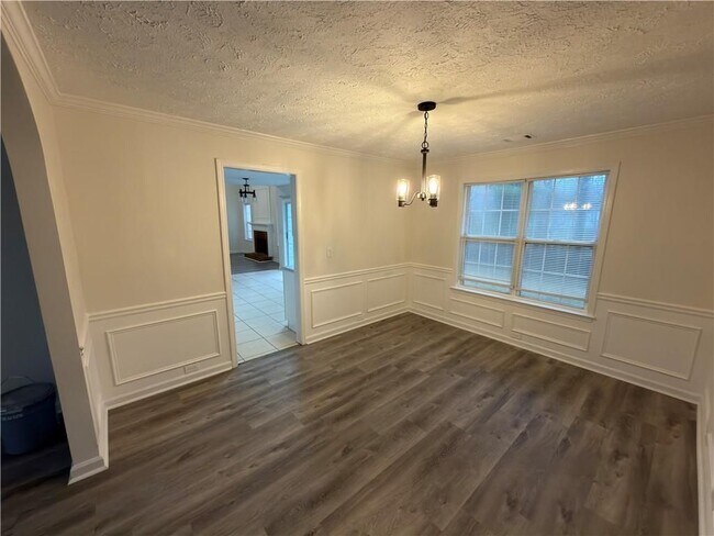 Photo - 620 Manor Glen Dr