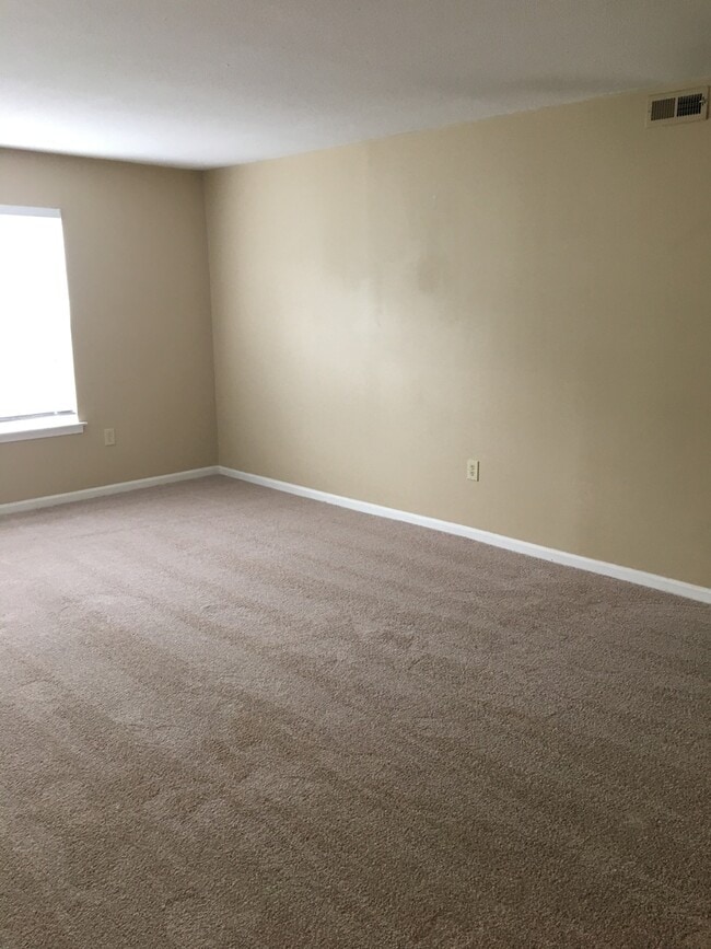 Photo - Greenville, 2/2, 1097SF