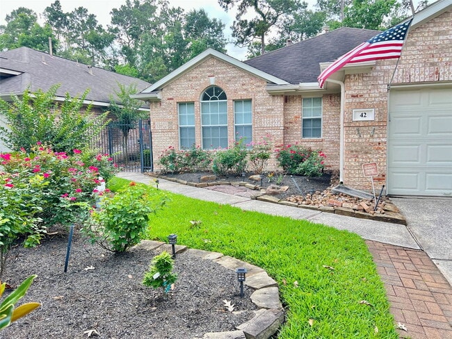 Building Photo - 42 W Foxbriar Forest Cir Rental