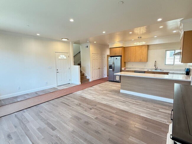 Photo - 220A-220A Sadowa St Unit 220 (2nd & 3rd Flr)