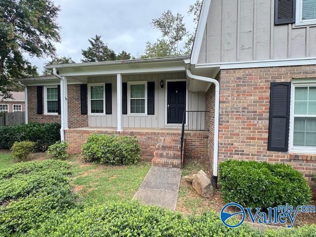 Photo - 13003 Camelot Dr SE