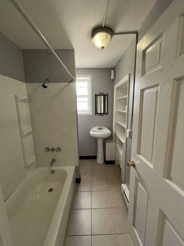 Photo - 662 Second Avenue Apt 2 Unidad 2