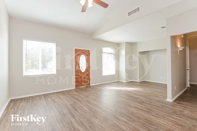 Photo - 2920 W Calle Lucinda