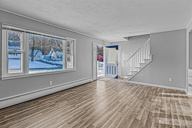 Photo - 11 Winmar Crescent