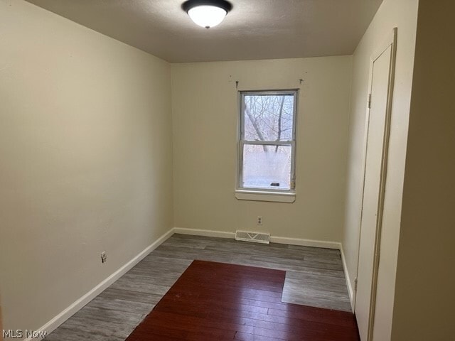 Photo - 48 6th St