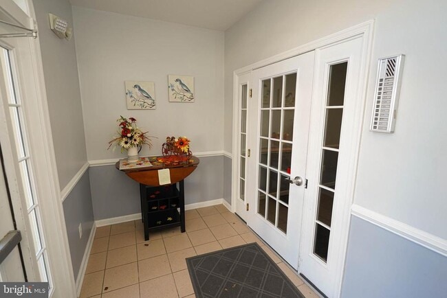 2003 Whispering Ponds Ct Unit 1-C