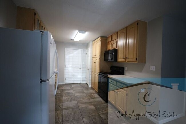Photo - Spacious 2 bed /2 full bath apt