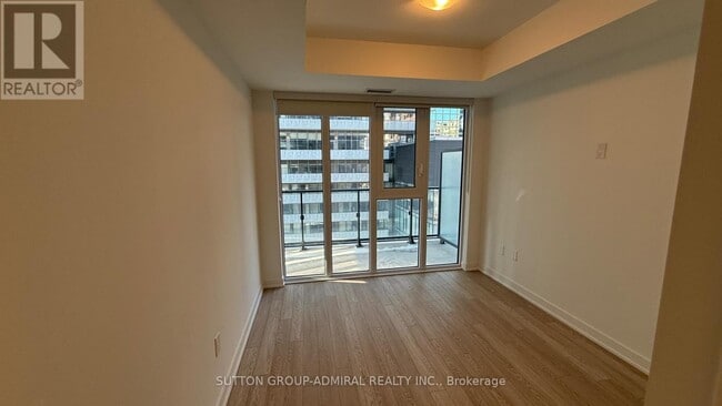 Photo - 634 Church St Unité 1001