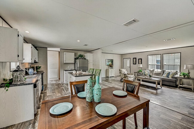 Photo - 4075 Lookout Ln