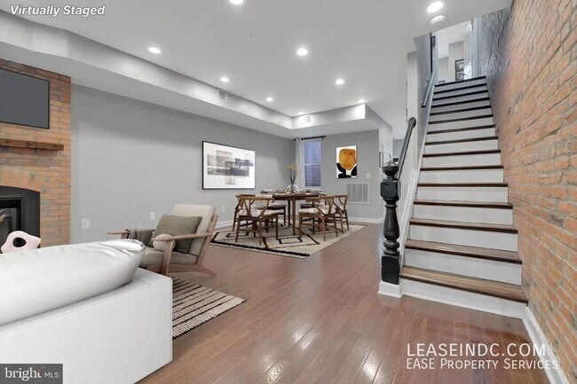 Photo - 1241 I St NE
