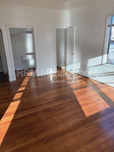 Photo - 1523 N McCadden Pl Unidad 402