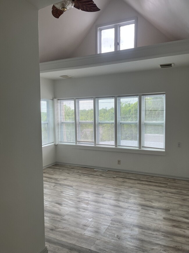 Photo - 3315 NW 50th St