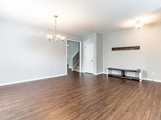 Photo - Stunning 3BD, 2.5BA Raleigh Home in the Prestigious Eagle Ridge Golf Community with Premier Ameni...