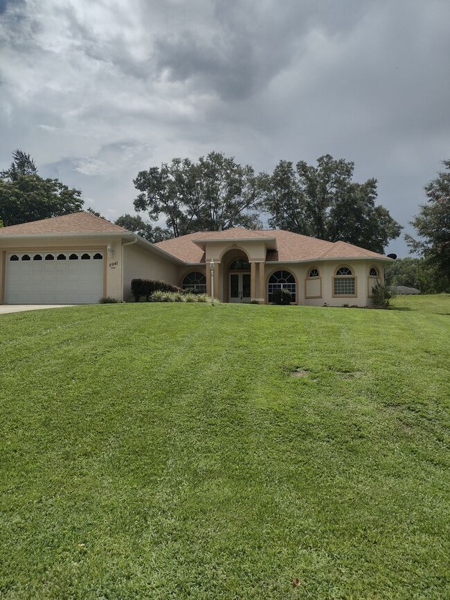 Building Photo - RAINBOW SPRINGS COUNTRY CLUB