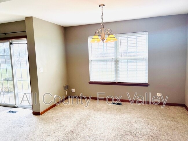 Photo - 1850 Waverly Way