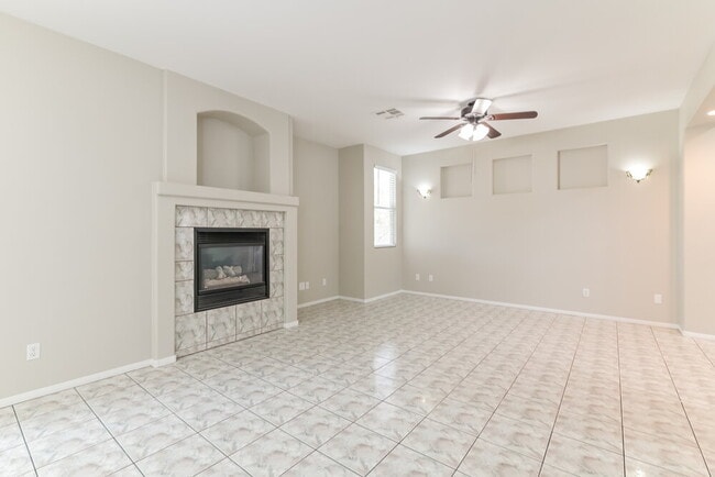 Photo - 1012 Desert Retreat Ct