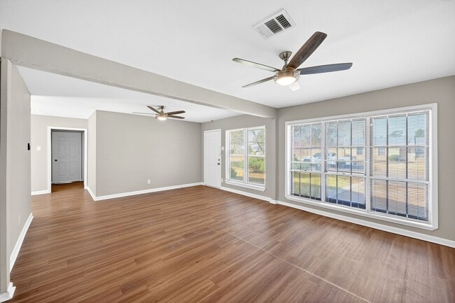 Photo - 7726 Claiborne St