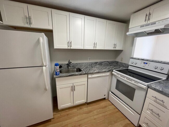 Photo - 18 Central St Unit 2