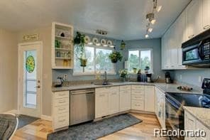 Photo - 8827 W Plymouth Ave