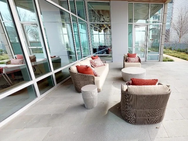 Photo - 2976 Blackburn St