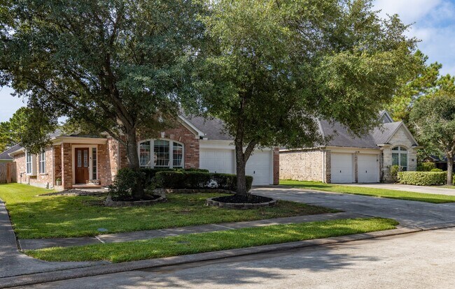 Photo - 11818 Rainbow Bridge Ln