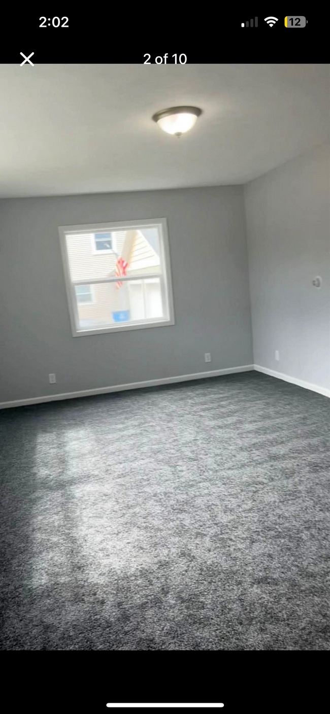 Building Photo - 416 W Day St Rental
