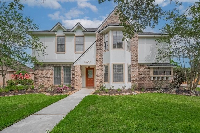 Photo - 1307 Morton League Rd House