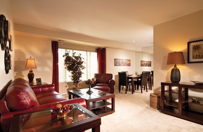 Photo - The Lakes Apartments and Townhomes