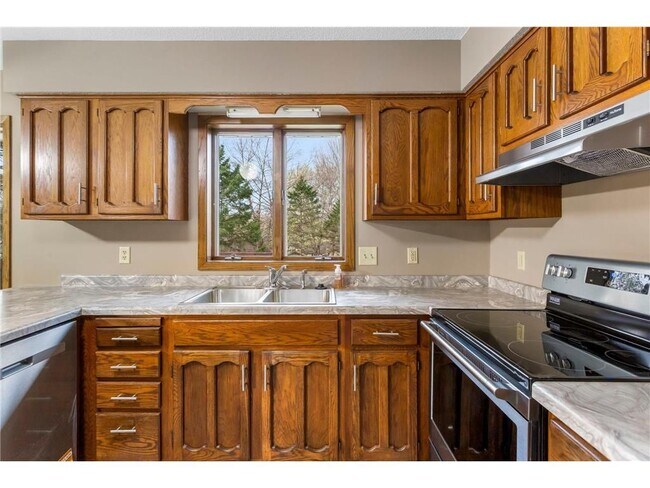 Photo - 615 High Ridge Rd