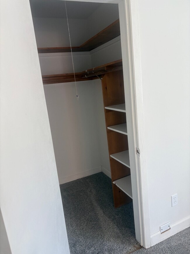 Photo - 2424 E Webster Pl Unit 210